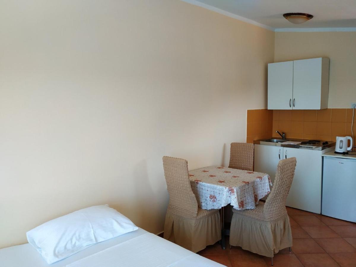 Apartmani Orange Dreams Сутоморе Екстер'єр фото